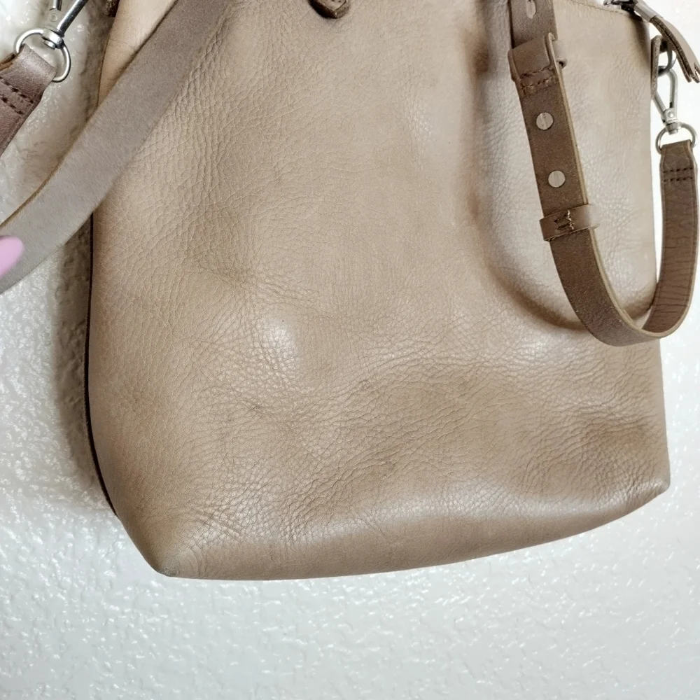 Madewell The Transport Crossbody small dusty grey